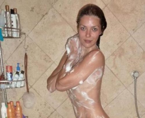 Sanal alemde ünlülerden çarpıcı fotoğraflar
