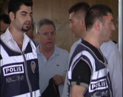 Aziz Yıldırım