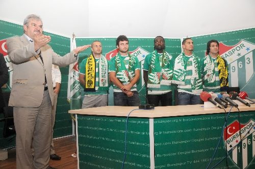 Bursaspor'da imza şov!