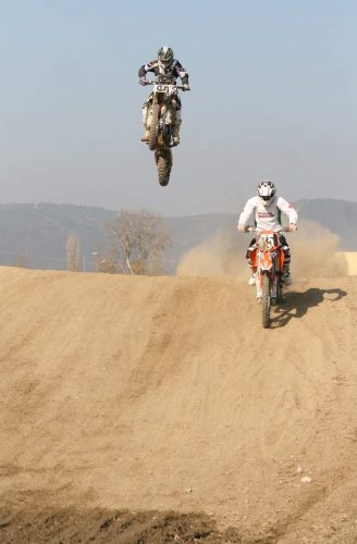  Motocross yarışması 