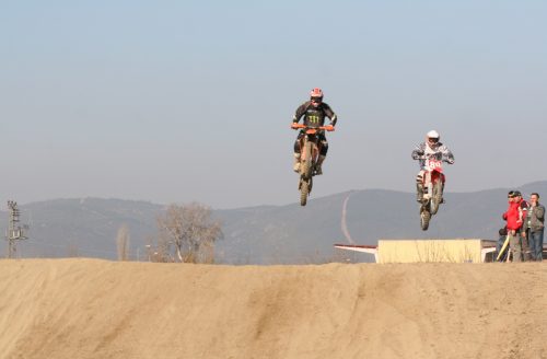  Motocross yarışması 