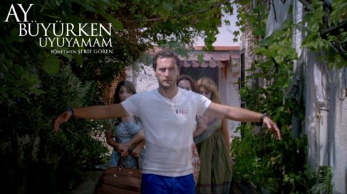 Ay Büyürken Uyuyamam
