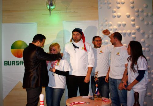 Gazeteciler bowlingte yarıştı