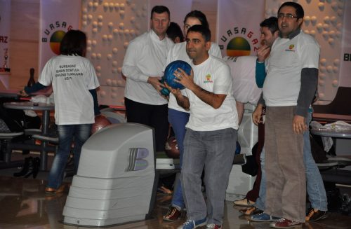 Gazeteciler bowlingte yarıştı