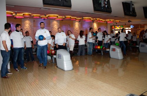 Gazeteciler bowlingte yarıştı