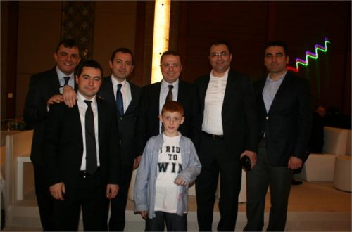 Hilton'da gözleri kamaştıran düğün