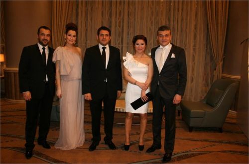 Hilton'da gözleri kamaştıran düğün