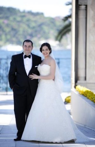 Ata Demirer evlendi