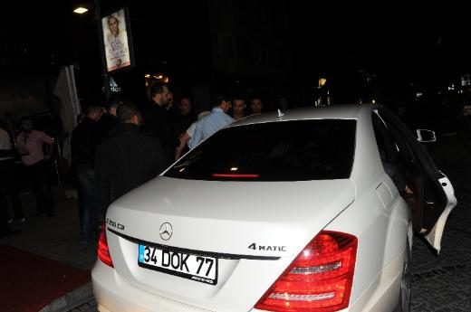 Demet Akalın evlendi