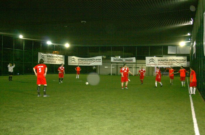 Basın turnuvasında heyecan dorukta