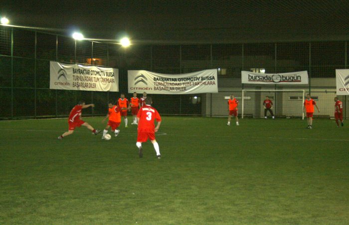 Basın turnuvasında heyecan dorukta