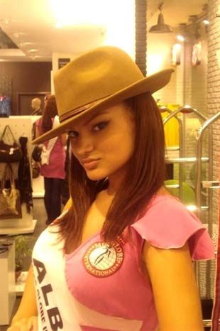 Almeda Abazi, Survivor tarihine geçti!
