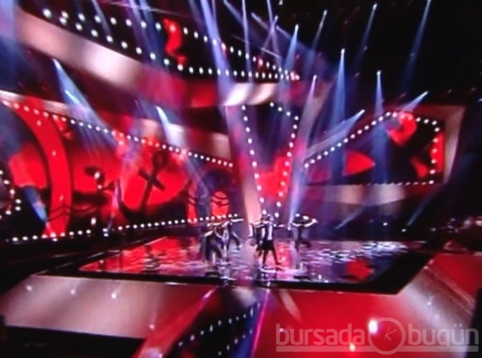 İşte Can Bonomo'nun sahne performansı
