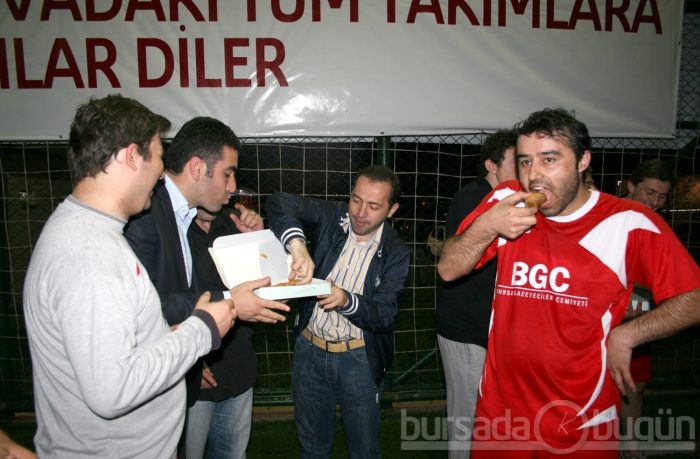 Gazeteciler turnuvada coştu
