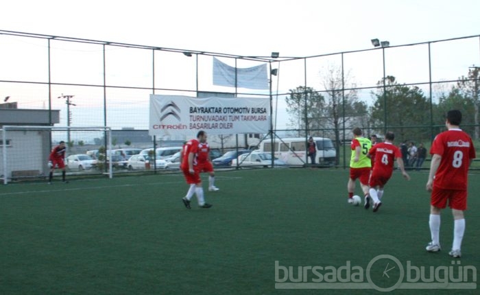 Gazeteciler turnuvada coştu