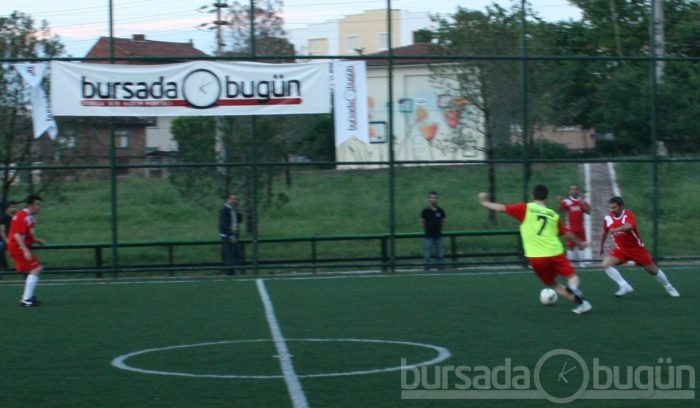 Gazeteciler turnuvada coştu