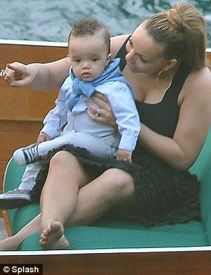 Mariah Carey gözlere bayram yaptırdı