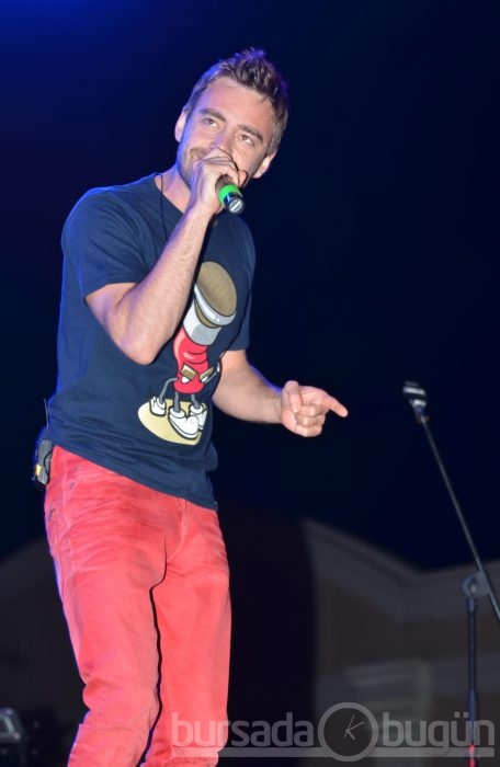 Murat Dalkılıç'a konserde evlilik teklifi