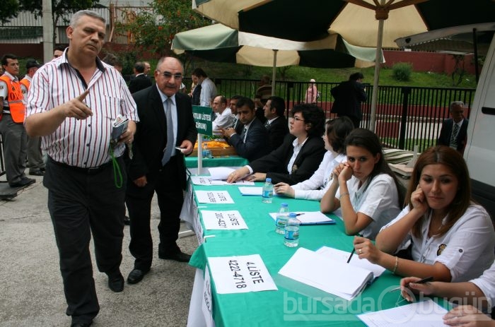 Bursaspor'da genel kurul heyecanı