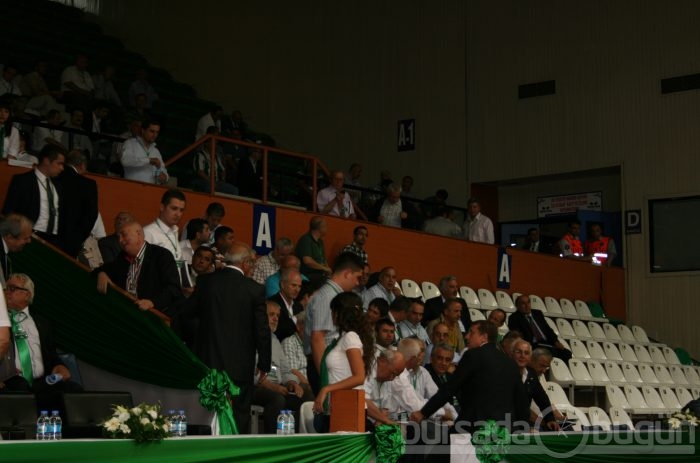 Bursaspor'da genel kurul heyecanı