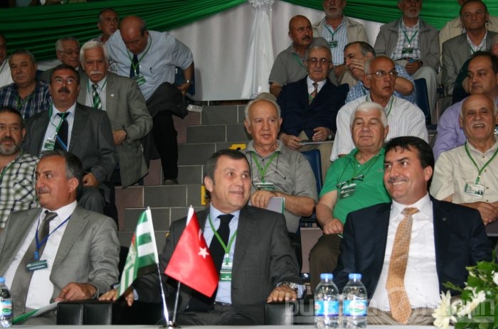 Bursaspor'da genel kurul heyecanı