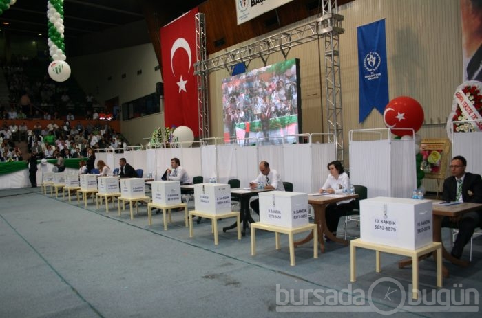 Bursaspor'da genel kurul heyecanı