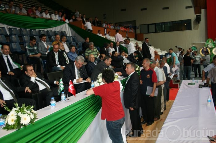 Bursaspor'da genel kurul heyecanı