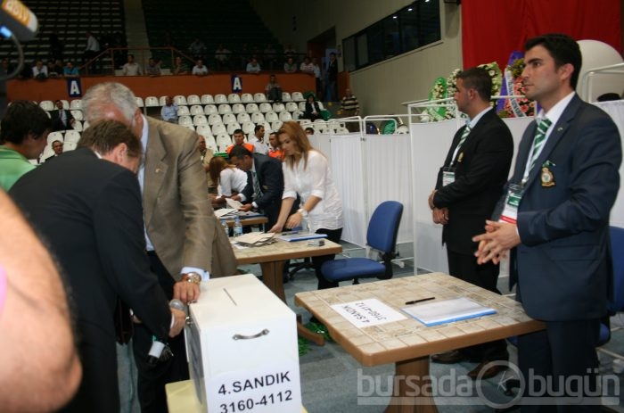Bursaspor'da genel kurul heyecanı