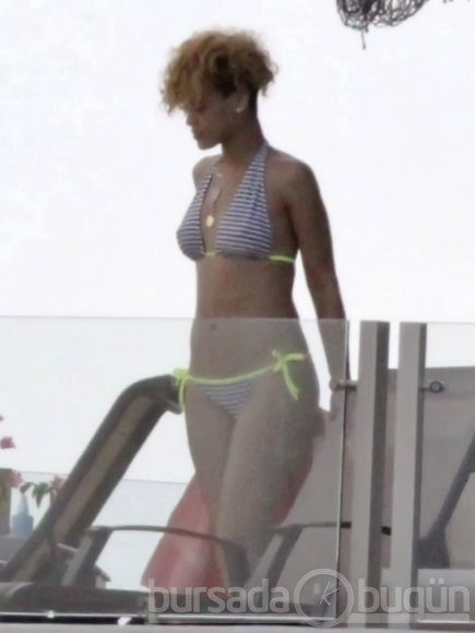 Rihanna kafayı bulunca...