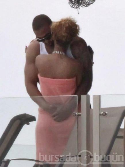 Rihanna kafayı bulunca...