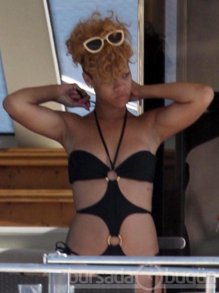 Rihanna kafayı bulunca...