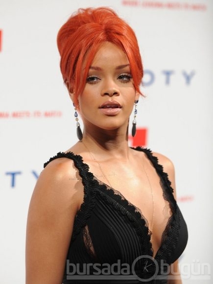 Rihanna kafayı bulunca...