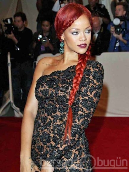 Rihanna kafayı bulunca...