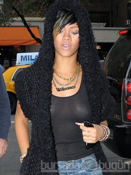 Rihanna kafayı bulunca...