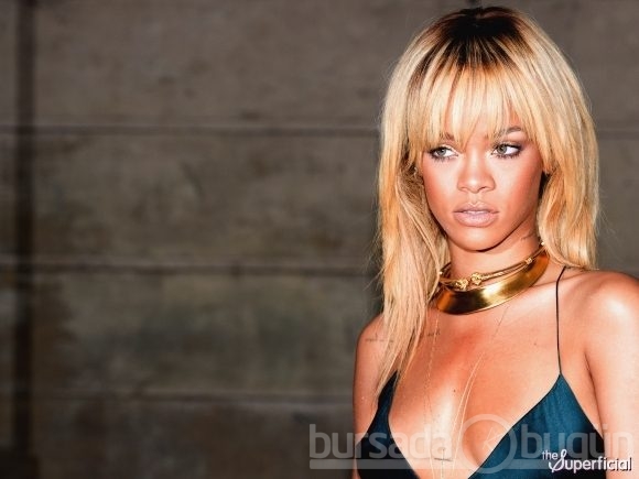 Rihanna kafayı bulunca...