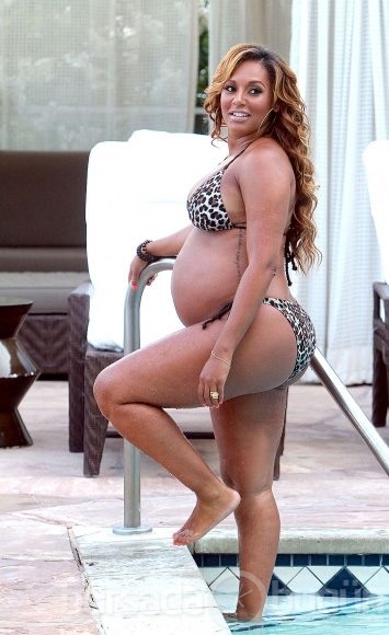 Ünlülerin bikini tutkusu