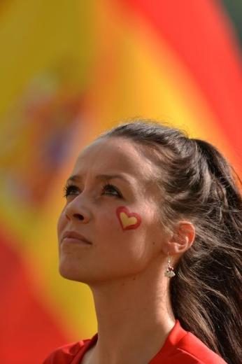 EURO 2012'nin tribün güzelleri
