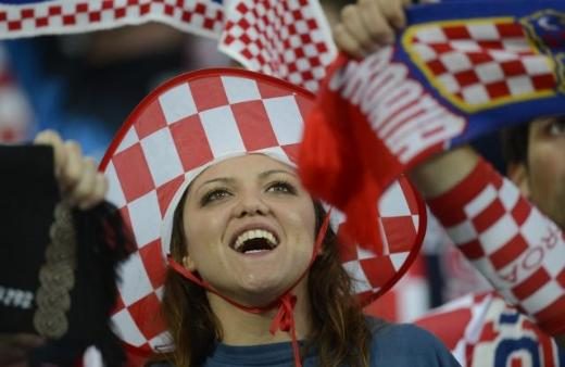 EURO 2012'nin tribün güzelleri