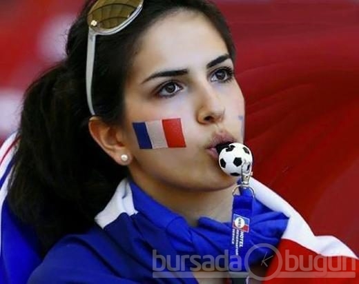 EURO 2012'nin tribün güzelleri