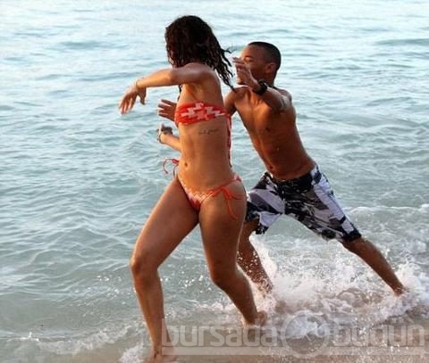 Rihanna'nın deniz keyfi