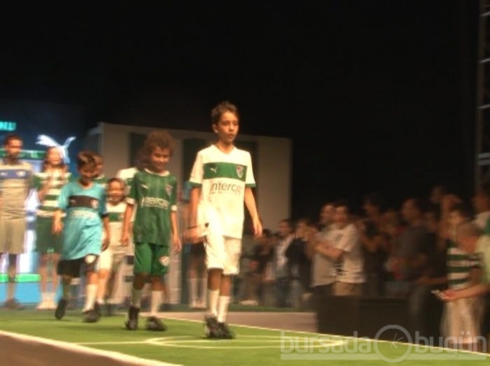 İşte Bursaspor'un yeni sezon formaları