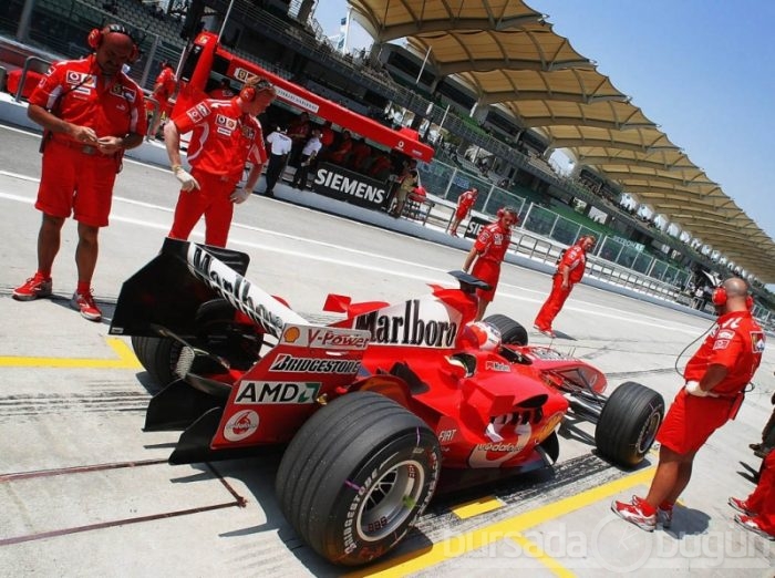 F1'in en güzel kızları