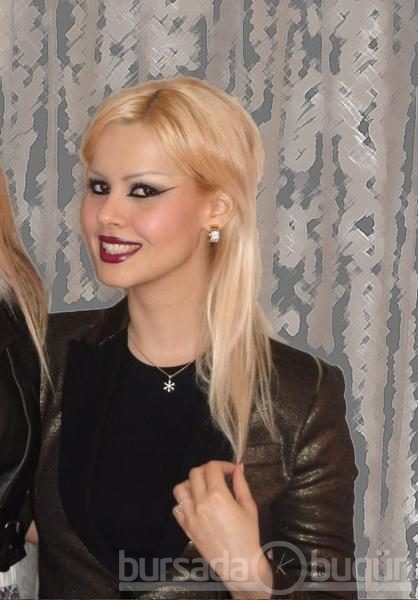 'Hoca'nın güzelleri Twitter'ı karıştırdı
