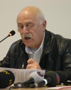Bir ekran efsanesi:Gerçek Kesit