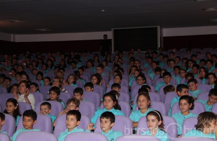 Çocuklar Fatih Erkoç'u terletti