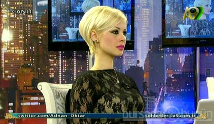 Adnan Oktar'ın güzelleri Twitter'ı karıştırdı