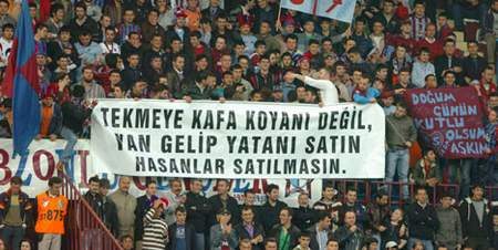 En yaratıcı maç pankartları