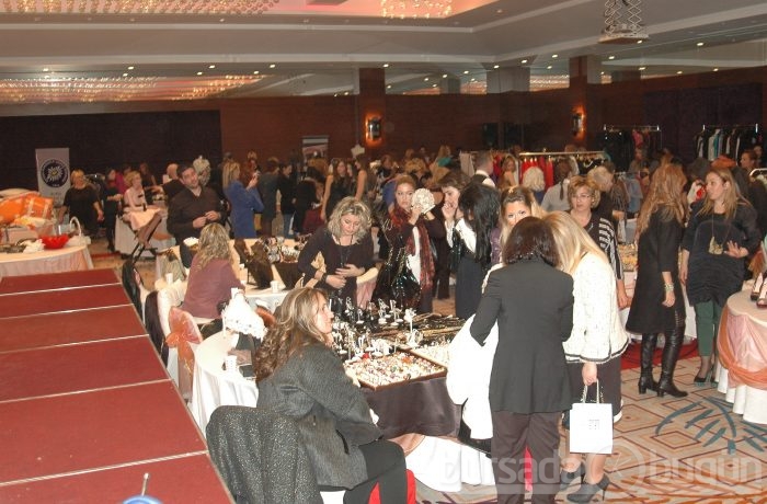 Anneler'in anlamlı kermesi