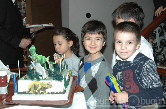 Demir'in 7 yaş mutluluğu