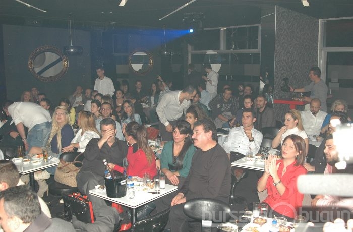 Hande Yener'in oğlu Bursalıları coşturdu
